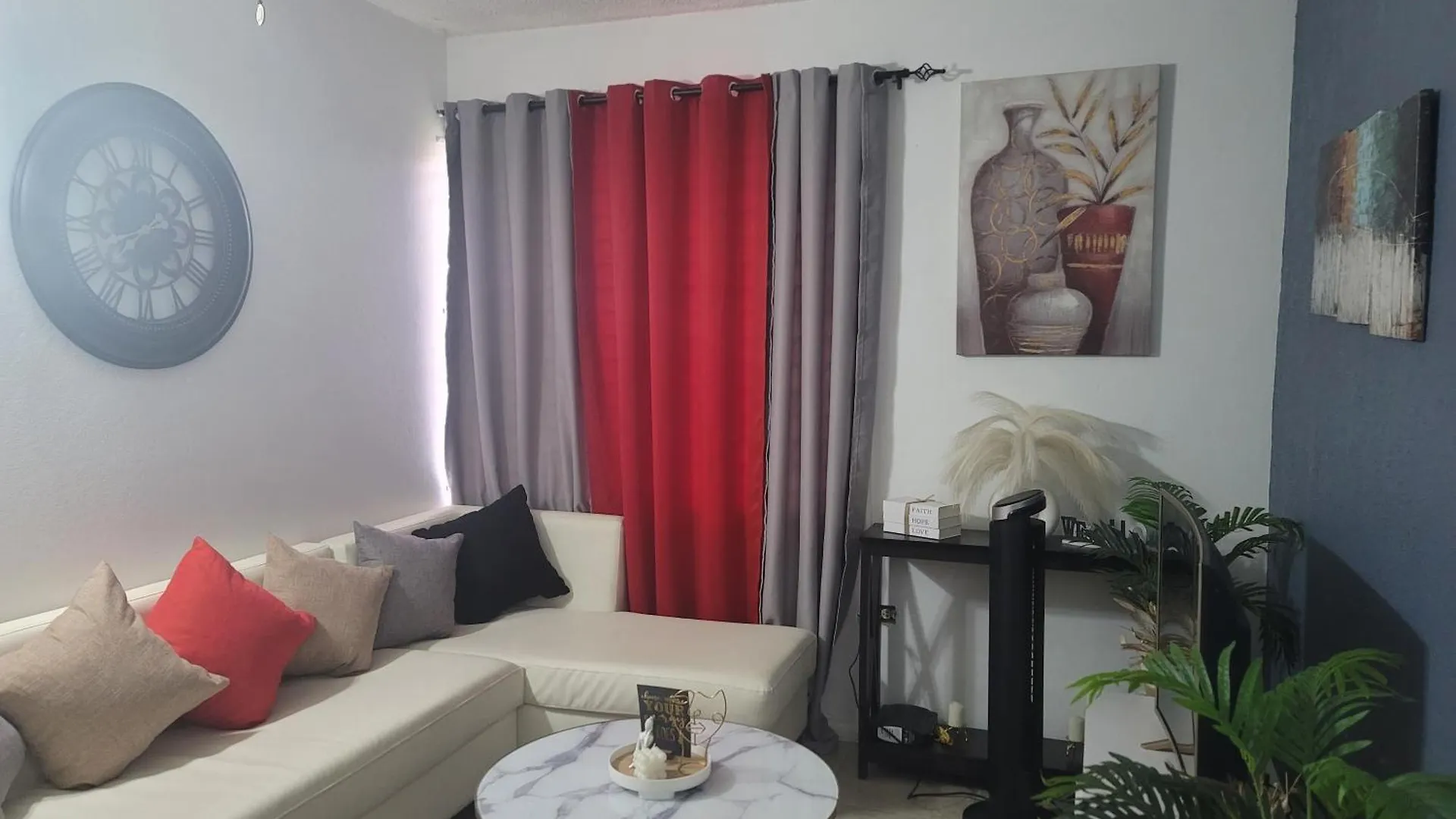 Cozy Apartment In Kingston, Jamaica